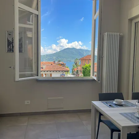 Aurora Apartman *