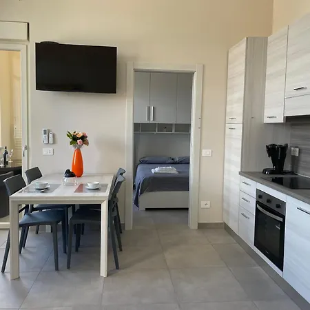 Aurora Apartment Cannero Riviera